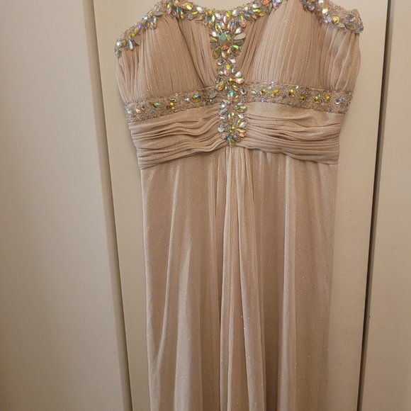Cachet Jeweled Strapless Prom Dress - Picture 7 of 10
